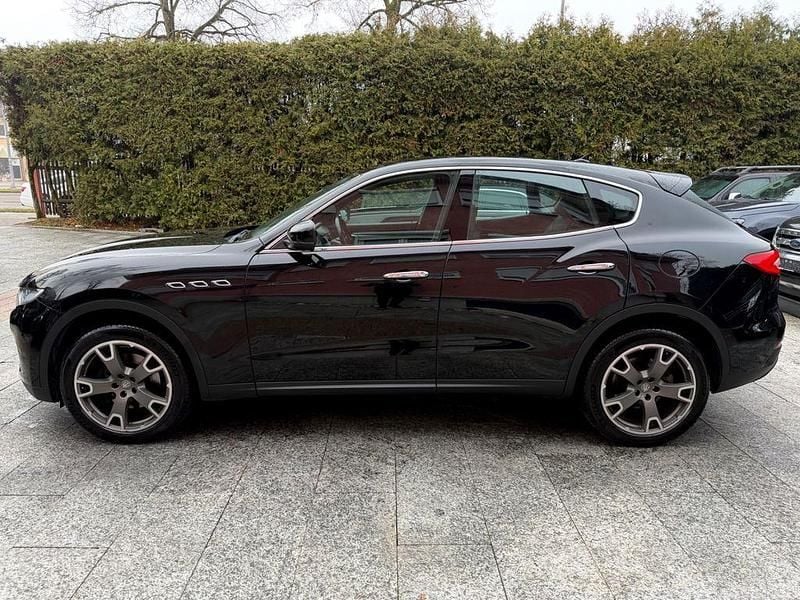Gebraucht Maserati Levante 275 PS (202 kW) 2018 Schwarz SUV