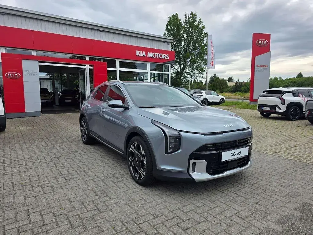 Gebraucht Kia XCeed Spirit 179 PS (131 kW) 2026 Silber SUV
