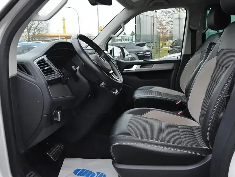 Gebraucht VW Multivan 2017 Weiss Van / Kleinbus
