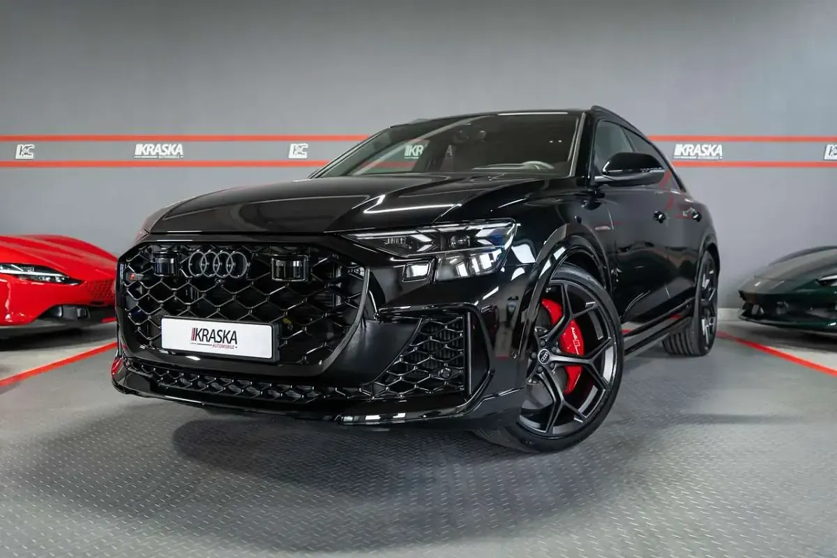 Gebraucht Audi RS Q8 Performance 640 PS (470 kW) 2026 Mythosschwarz metallic SUV