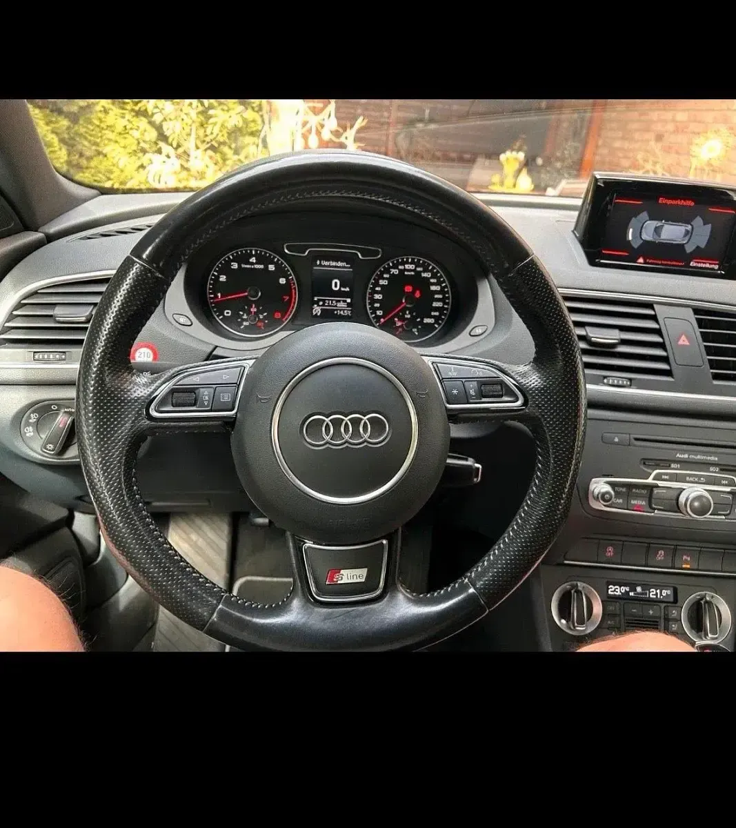 Gebraucht Audi Q3 S-Line 170 PS (125 kW) 2015 Schwarz SUV