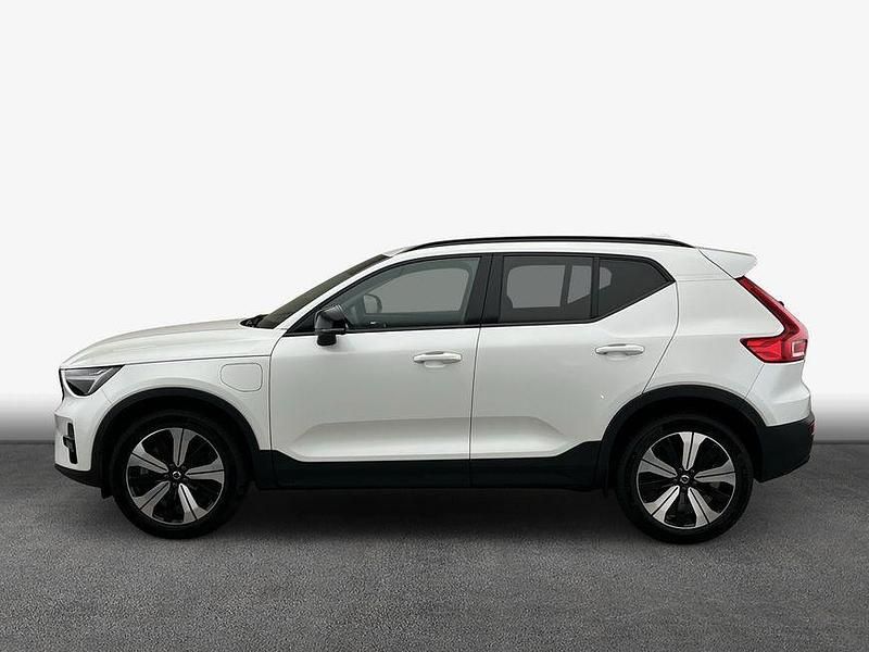 Gebraucht Volvo XC40 Plus 192 PS (141 kW) 2022 Crystal weißperleffekt SUV