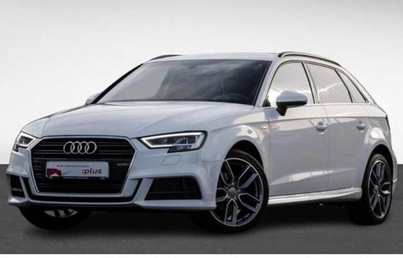 Weiß Gebraucht 2019 Audi A3 Sportback Comfort Kleinwagen | 19.000 € (Fairer Preis) - Bild 1/4