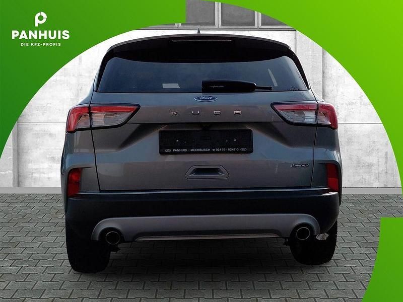 Gebraucht Ford Kuga Titanium 224 PS (164 kW) 2022 Solarsilber SUV