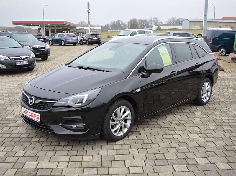 Gebraucht Opel Astra Elegance 122 PS (89 kW) 2021 Onyxschwarz Kombi