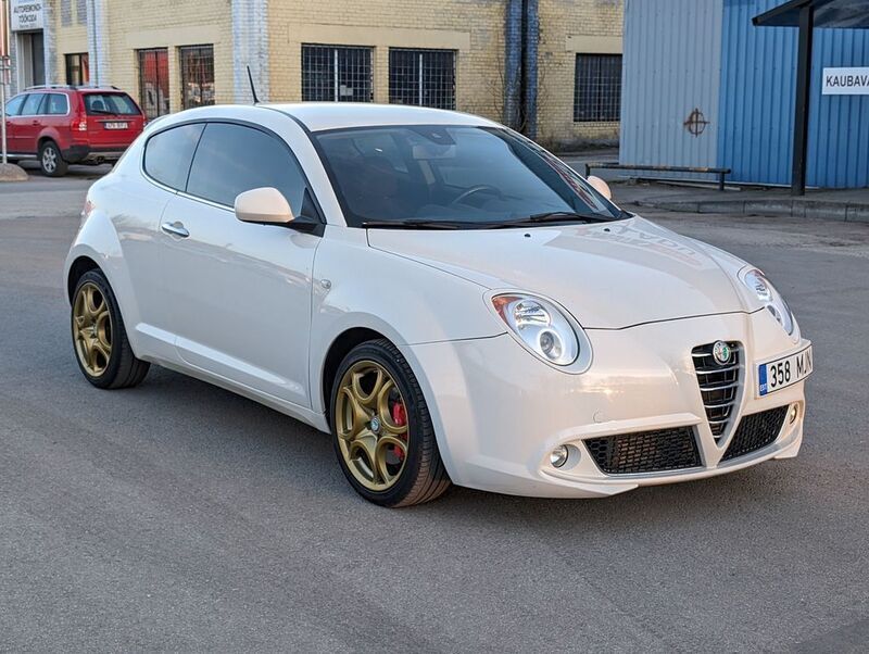 Gebraucht Alfa Romeo MiTo 155 PS (114 kW) 2009 Weiß Kleinwagen