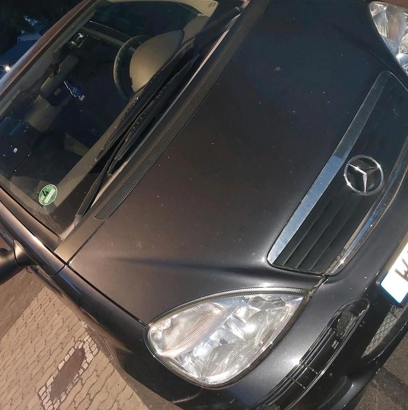 Grau Gebraucht 2001 Mercedes A160 Kleinwagen | 1.800 € (Fairer Preis) - Bild 1/4
