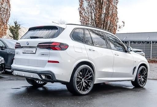 Gebraucht BMW X5 M Sport 286 PS (210 kW) 2024 Weiß SUV