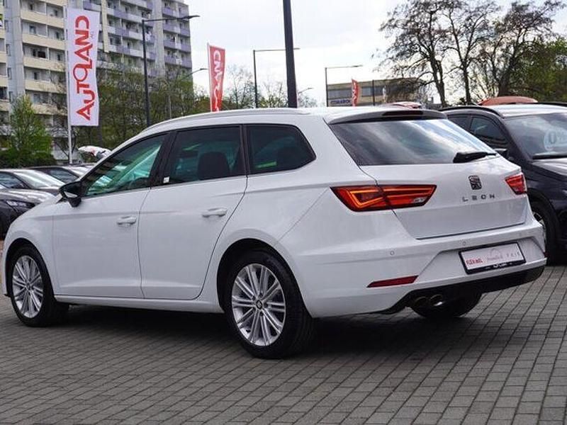 Second-hand Seat Leon 2017 Alb