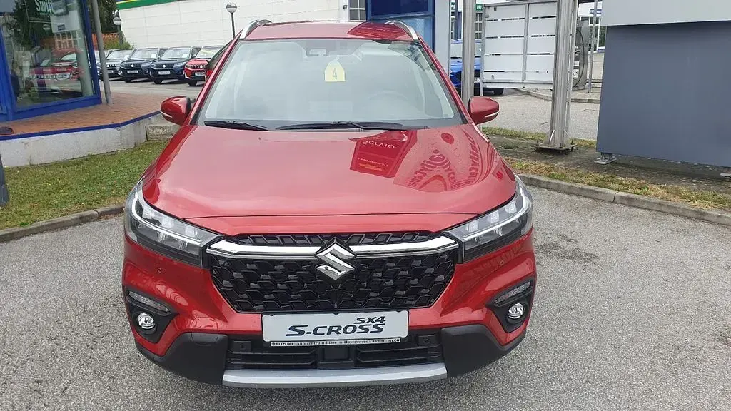 Neu Suzuki SX4 S-Cross Comfort 110 PS (80 kW) 2026 Rot SUV
