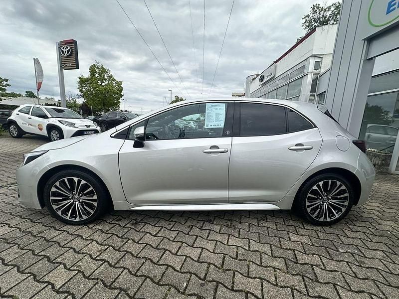 Gebraucht Toyota Corolla Team 140 PS (102 kW) 2024 Limousine