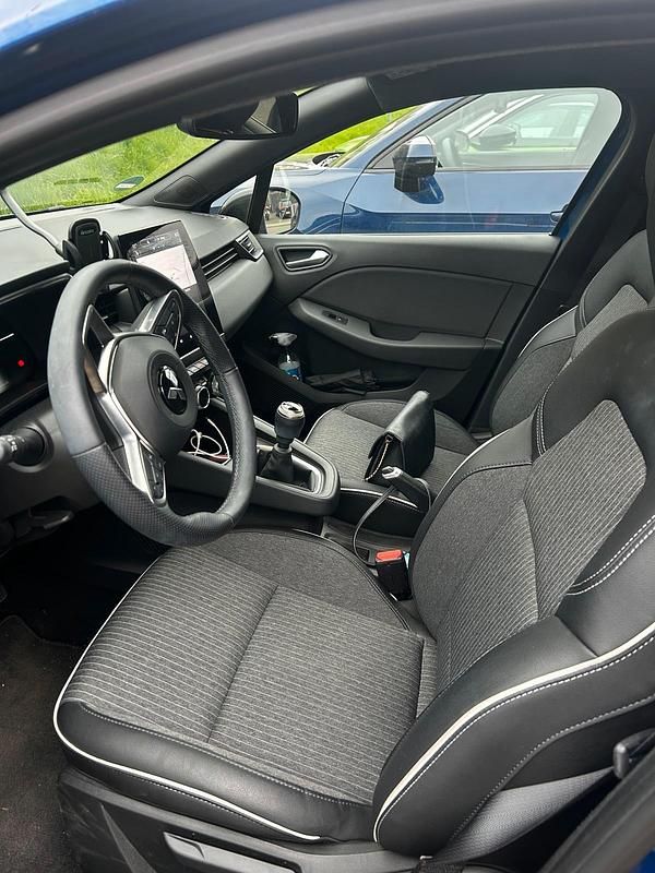 Gebraucht Mitsubishi Colt 92 PS (67 kW) 2024 Blau Kleinwagen