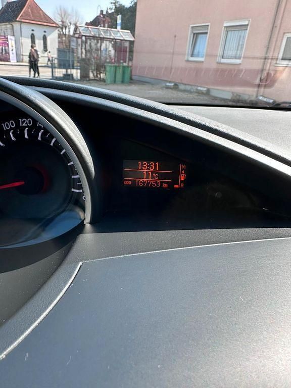 Gebraucht Toyota Verso 150 PS (110 kW) 2015 Grau Van / Kleinbus