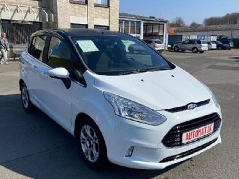 Gebraucht Ford B-MAX Titanium 105 PS (77 kW) 2017 Weiß Van / Kleinbus