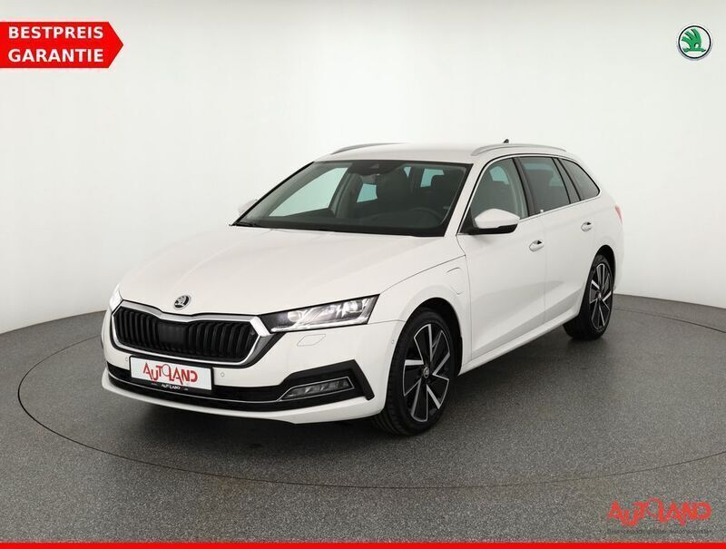 Weiß Gebraucht 2021 Skoda Octavia Style Kombi | 26.950 € (Etwas zu teuer) - Bild 1/4