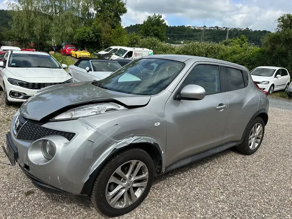 Gebraucht Nissan Juke Visia 117 PS (86 kW) 2012 Grau SUV