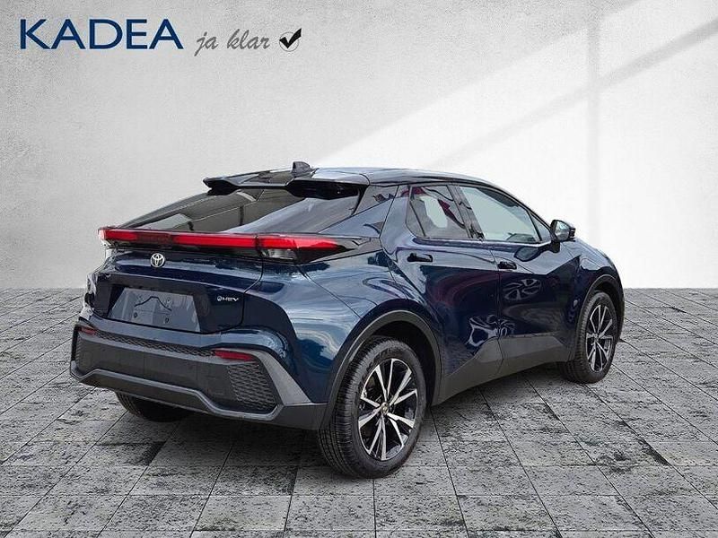 Neu Toyota C-HR 140 PS (102 kW) 2025 Silver metallic (1l0)/ black ( SUV
