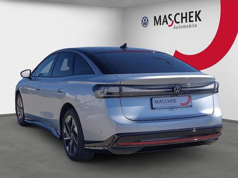 Gebraucht VW ID.7 Pro 210 kW (286 PS) 2024 Scale silver metallic Limousine