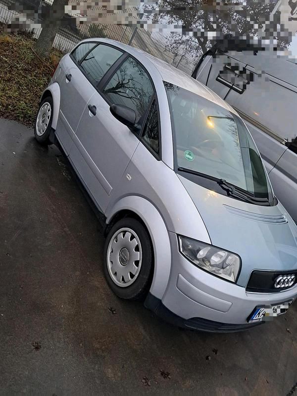Silber Gebraucht 2002 Audi A2 Kleinwagen | 2.000 € (Guter Preis) - Bild 1/4