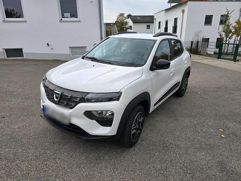 Weiß Gebraucht 2022 Dacia Spring Kleinwagen | 9.750 € (Fairer Preis) - Bild 1/4