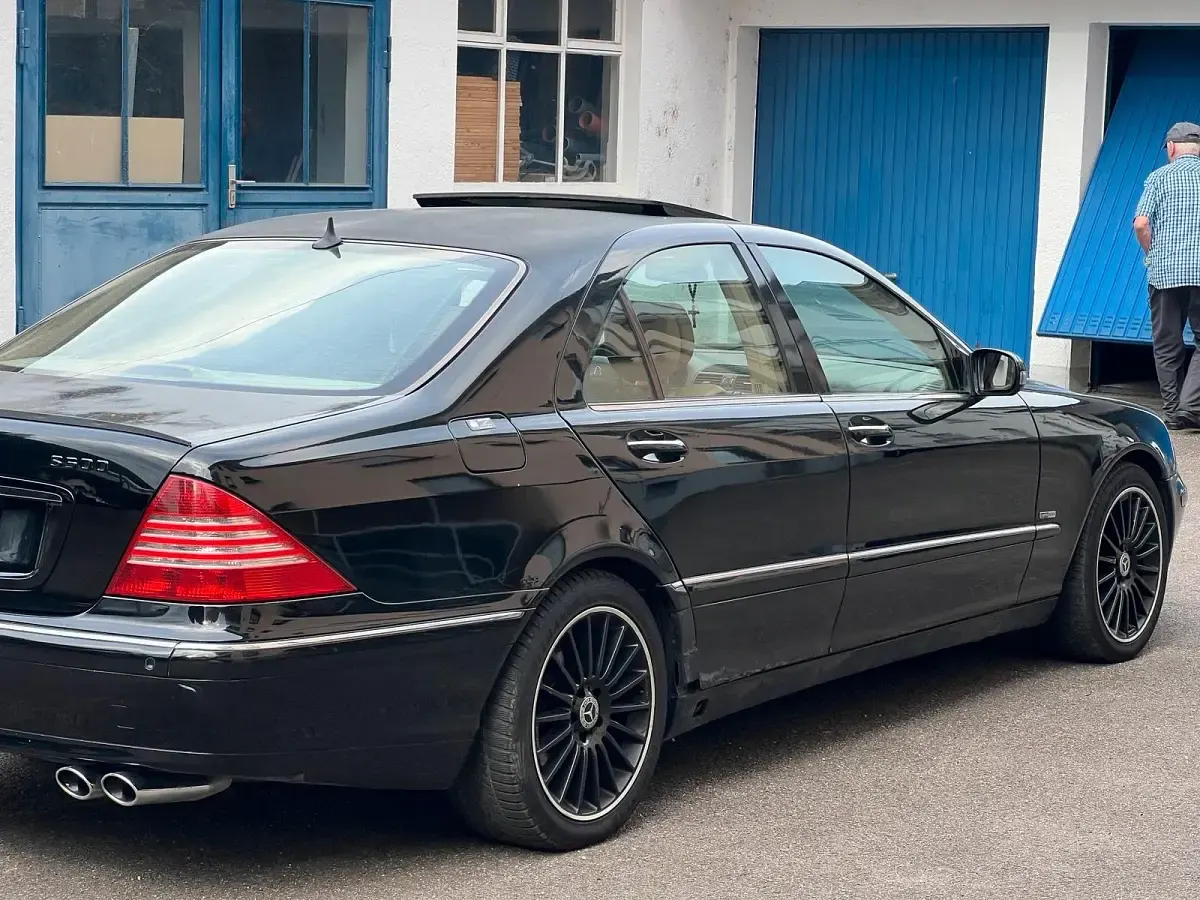 Gebraucht Mercedes S320 220 PS (161 kW) 2001 Schwarz Limousine