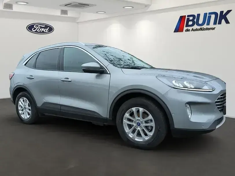 Gebraucht Ford Kuga Titanium 225 PS (165 kW) 2022 Solar silver met SUV