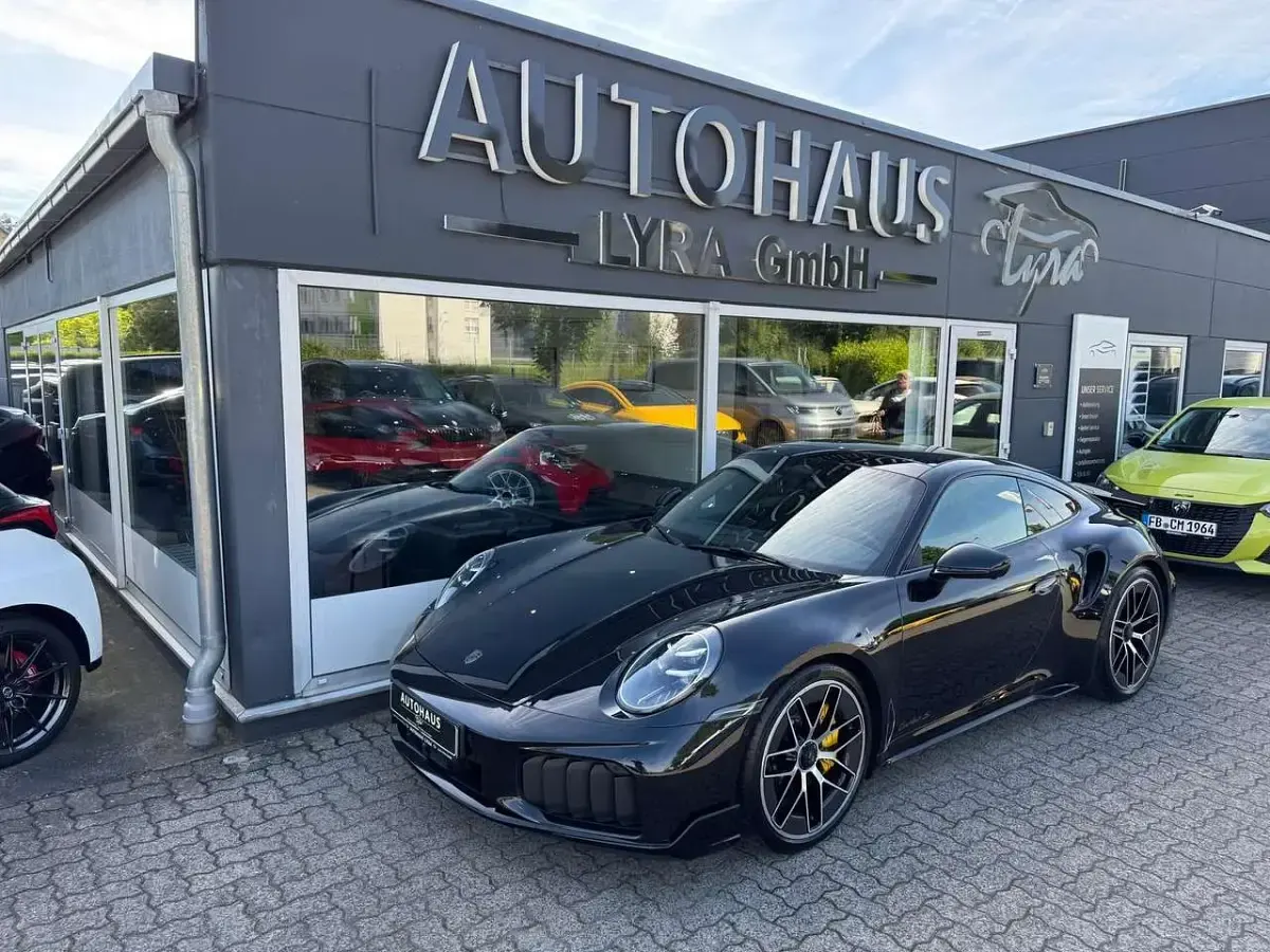 Gebraucht Porsche 992 Sport 711 PS (522 kW) 2026 Tiefschwarzmetallic Coupé