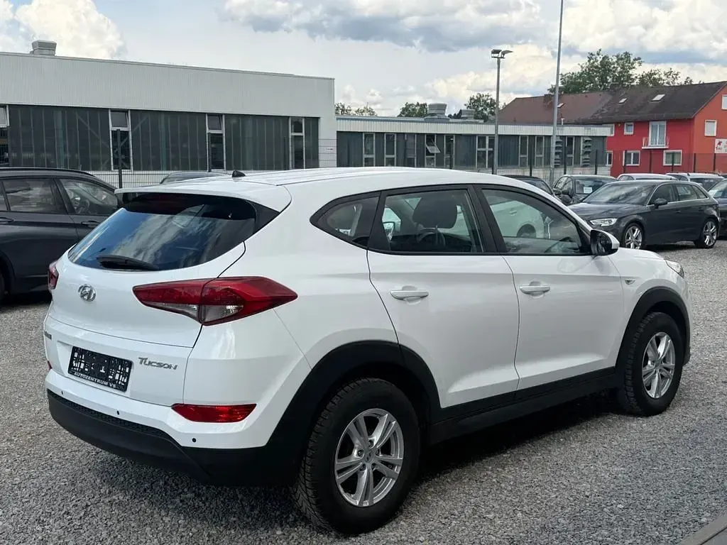 Gebraucht Hyundai Tucson Classic 132 PS (97 kW) 2017 Weiß SUV