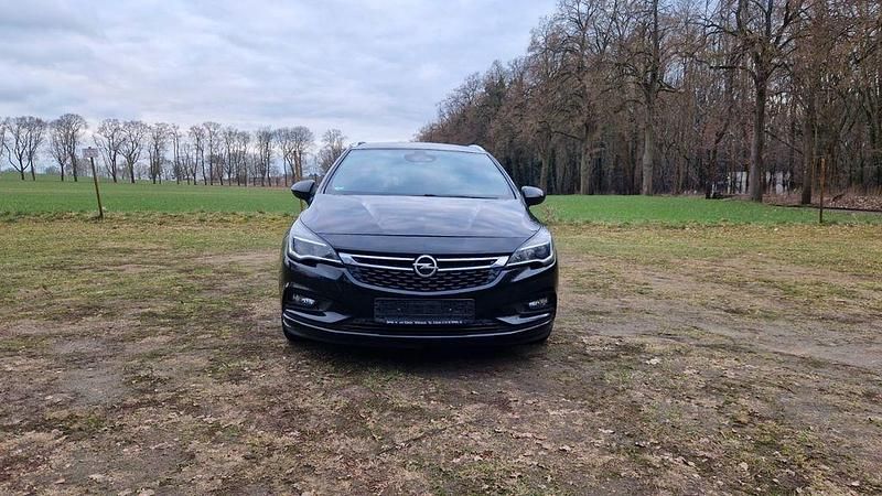 Gebraucht Opel Astra Dynamic 150 PS (110 kW) 2016 Schwarz Kombi