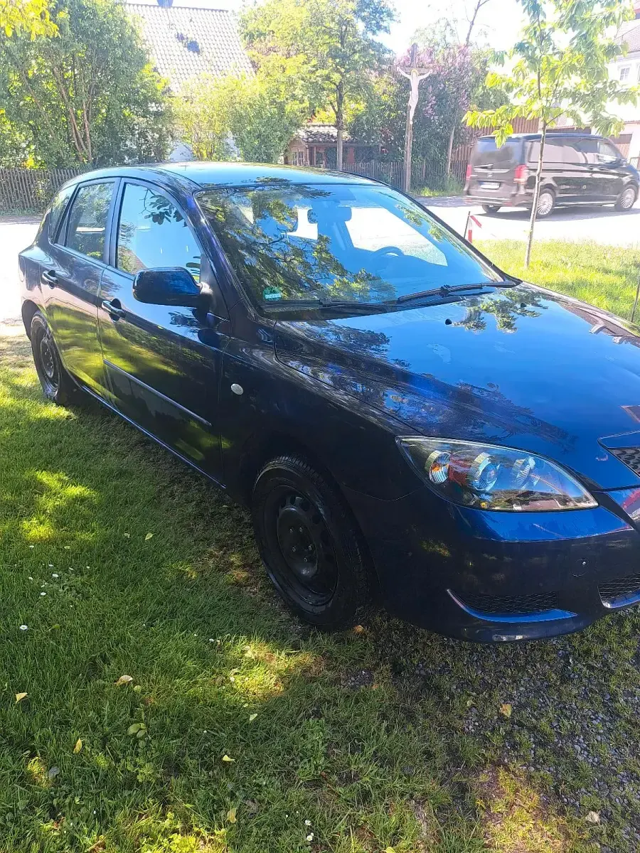 Gebraucht Mazda 3 Comfort 105 PS (77 kW) 2004 Blau Limousine