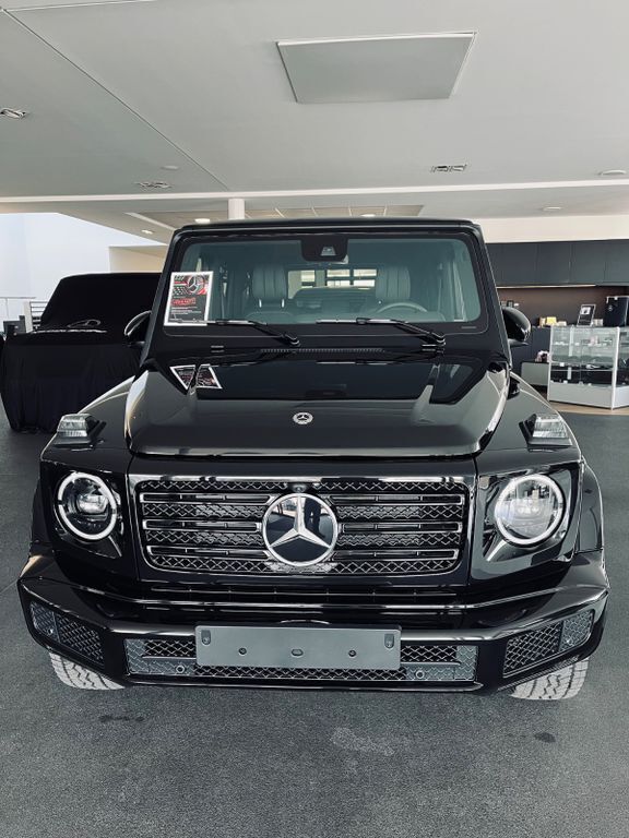 Schwarz Gebraucht 2023 Mercedes G400 Night SUV | 144.400 € (Fairer Preis) - Bild 1/4