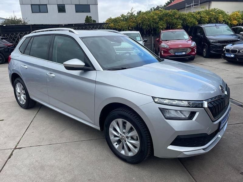 Silber Gebraucht 2022 Skoda Kamiq SUV | 19.999 € (Guter Preis) - Bild 1/4