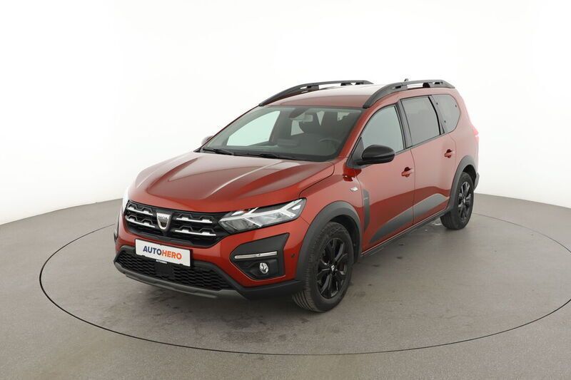 Braun Gebraucht 2022 Dacia Jogger Extreme Van / Kleinbus | 19.160 € (Fairer Preis) - Bild 1/4