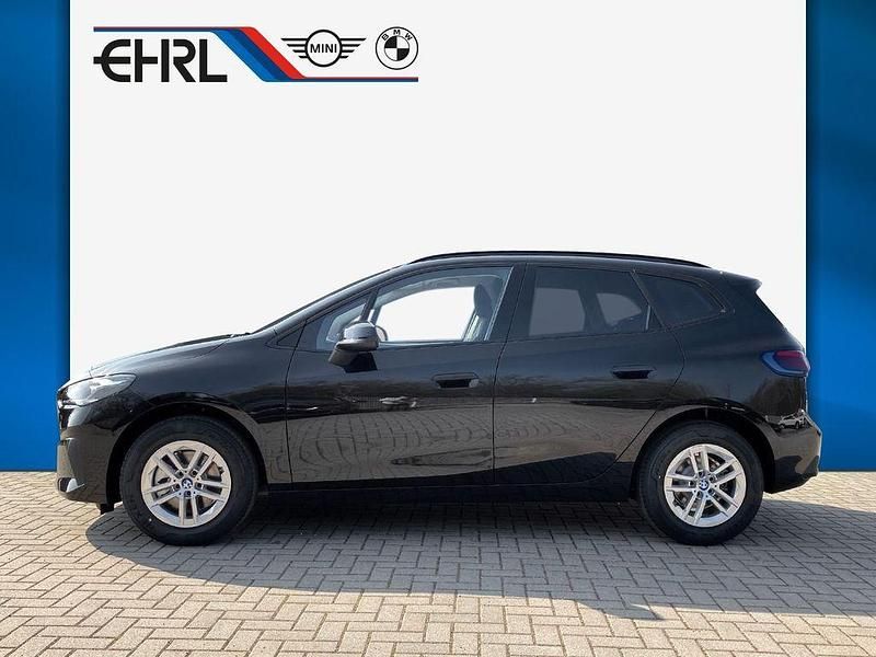 Neu BMW 218 Active Tourer Performance 136 PS (100 kW) 2026 Schwarz Van / Kleinbus