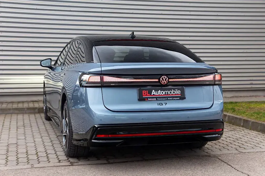 Gebraucht VW ID.7 Pro 210 kW (286 PS) 2026 Blau Limousine