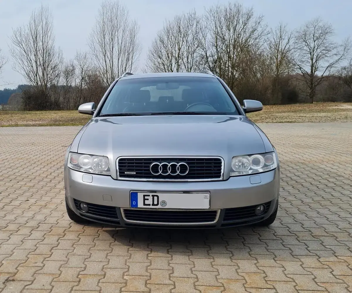 Gebraucht Audi A4 S-Line 179 PS (131 kW) 2002 Silber Kombi
