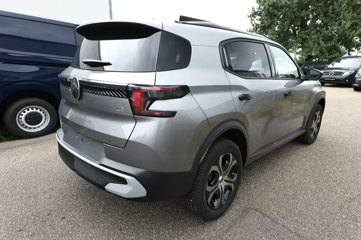 Neu Citroën C3 Aircross 144 PS (105 kW) 2026 Mercuregrau metallic mercuregrau metallic SUV