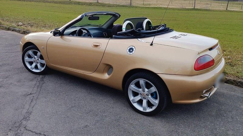 Occasion MG F 120 ch (88 kW) 2000 Doré Cabriolet