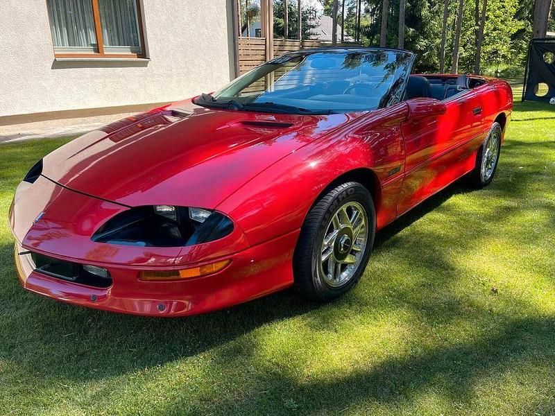 Rot Gebraucht 1996 Chevrolet Camaro Cabrio | 13.900 € - Bild 1/4
