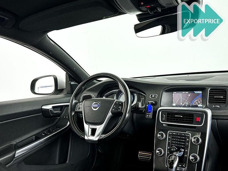 Occasion Volvo V60 Summum 230 ch (169 kW) 2015 Gris Break