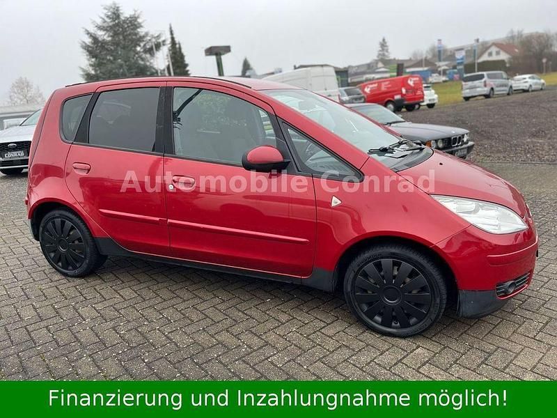 Gebraucht Mitsubishi Colt Motion 95 PS (69 kW) 2008 Rot Limousine