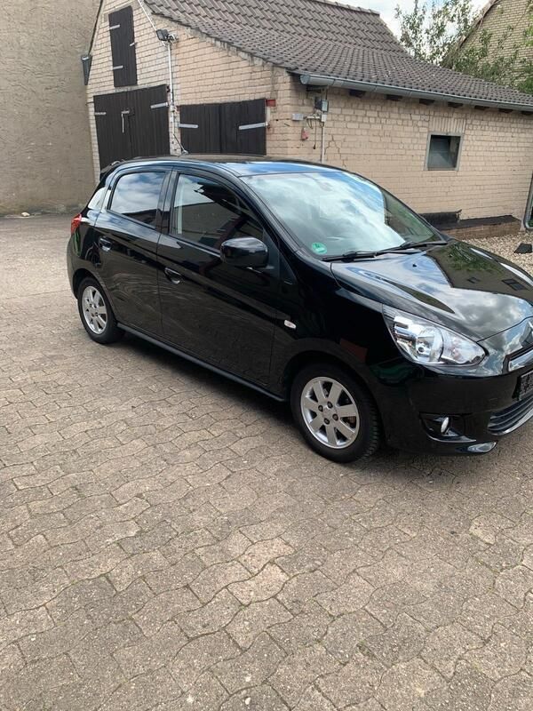 Schwarz Gebraucht 2014 Mitsubishi Space Star Kleinwagen | 5.900 € (Superpreis) - Bild 1/4