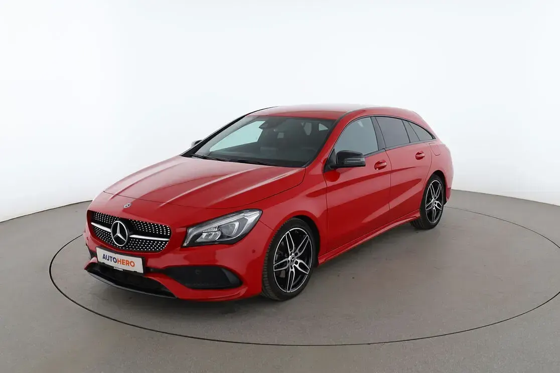 Gebraucht Mercedes CLA200 Shooting Brake AMG line 156 PS (114 kW) 2019 Kombi