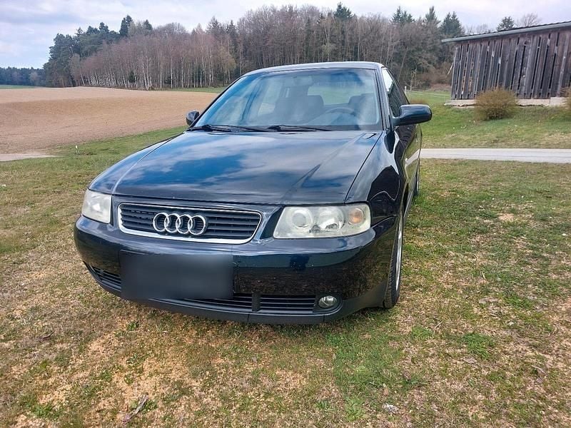 Gebraucht Audi A3 102 PS (75 kW) 2002 Blau Kleinwagen