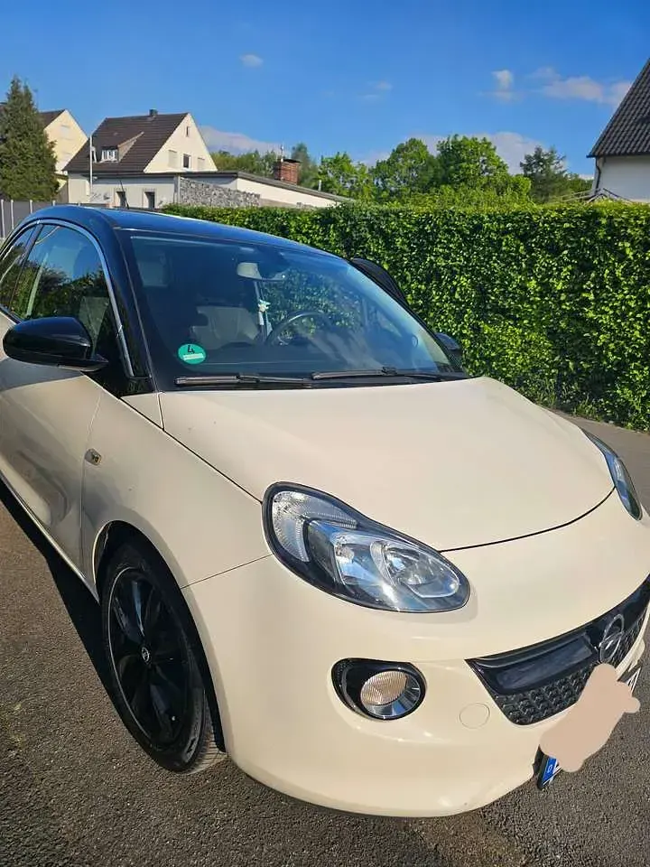 Używany Opel Adam 87 KM (63 kW) 2019 Biały Hatchback