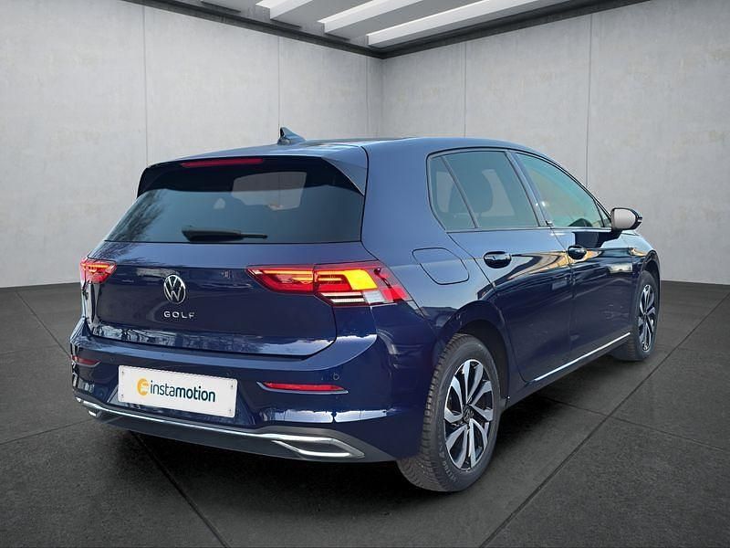 Gebraucht VW Golf VIII 150 PS (110 kW) 2022 Blau Kleinwagen