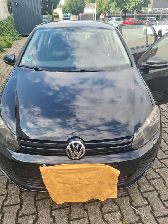 Schwarz Gebraucht 2009 VW Golf VI Team Limousine | 4.800 € (Guter Preis) - Bild 1/4