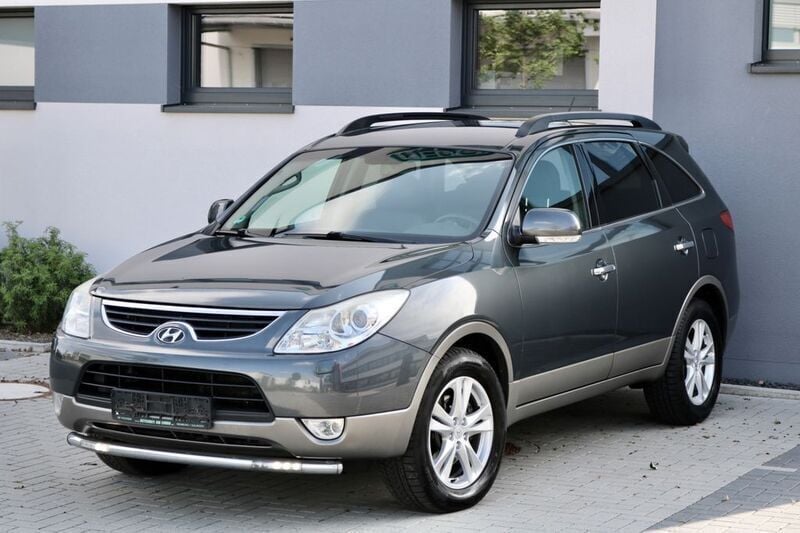Grau Gebraucht 2013 Hyundai Veracruz Premium SUV | 9.990 € (Fairer Preis) - Bild 1/4