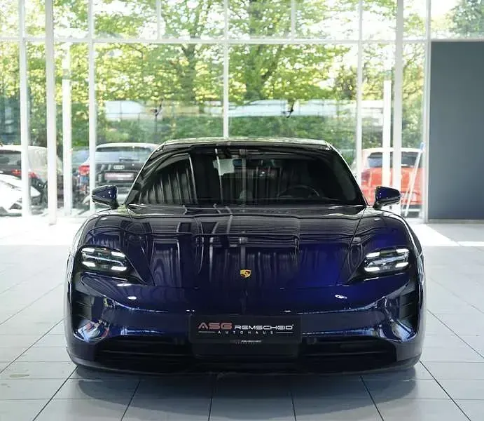 Gebraucht Porsche Taycan 440 kW (599 PS) 2022 Blau Kombi