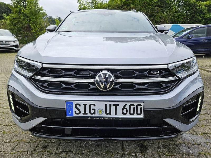 Silber Gebraucht 2025 VW T-Roc R SUV | 43.998 € (Guter Preis) - Bild 1/4